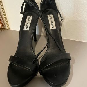 Steve Madden skinny strap black high heels pumps